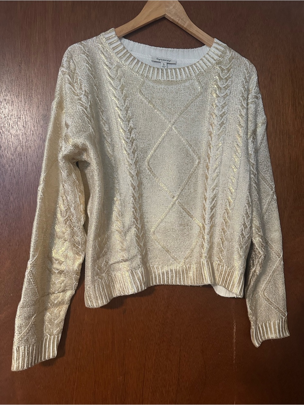 FRANCESCA’S Collections Gold Metallic Sweater
